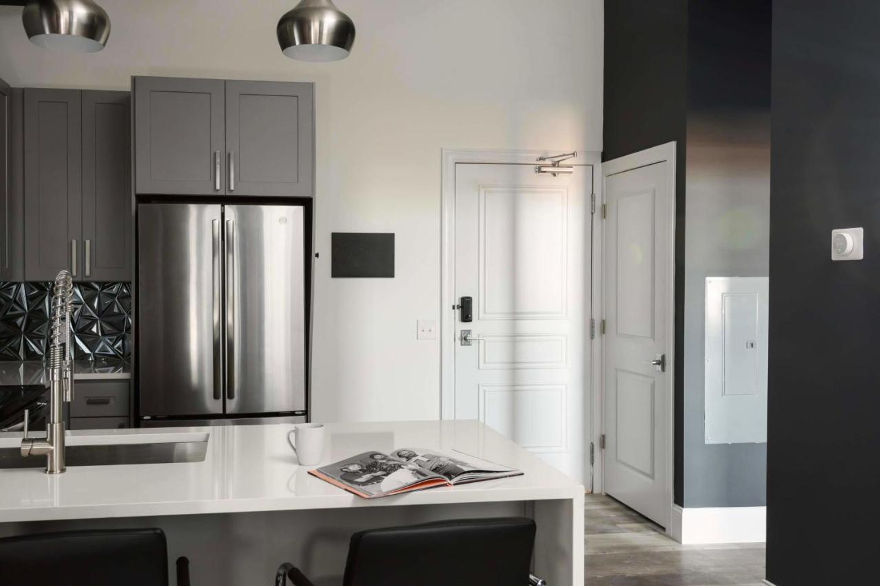 Frontdesk Modern 1 Bedroom Apt With Rooftop Lounge Сент-Луис Экстерьер фото